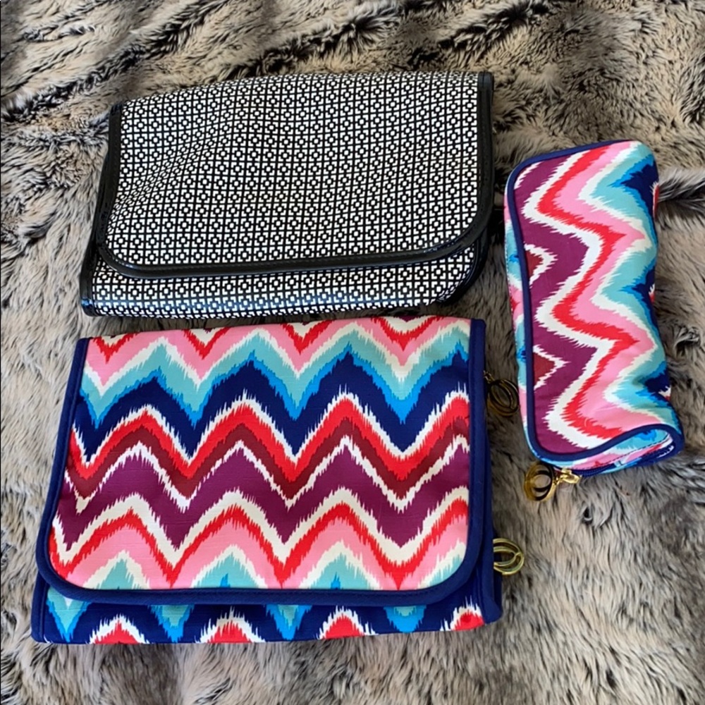 Set of three travel bags